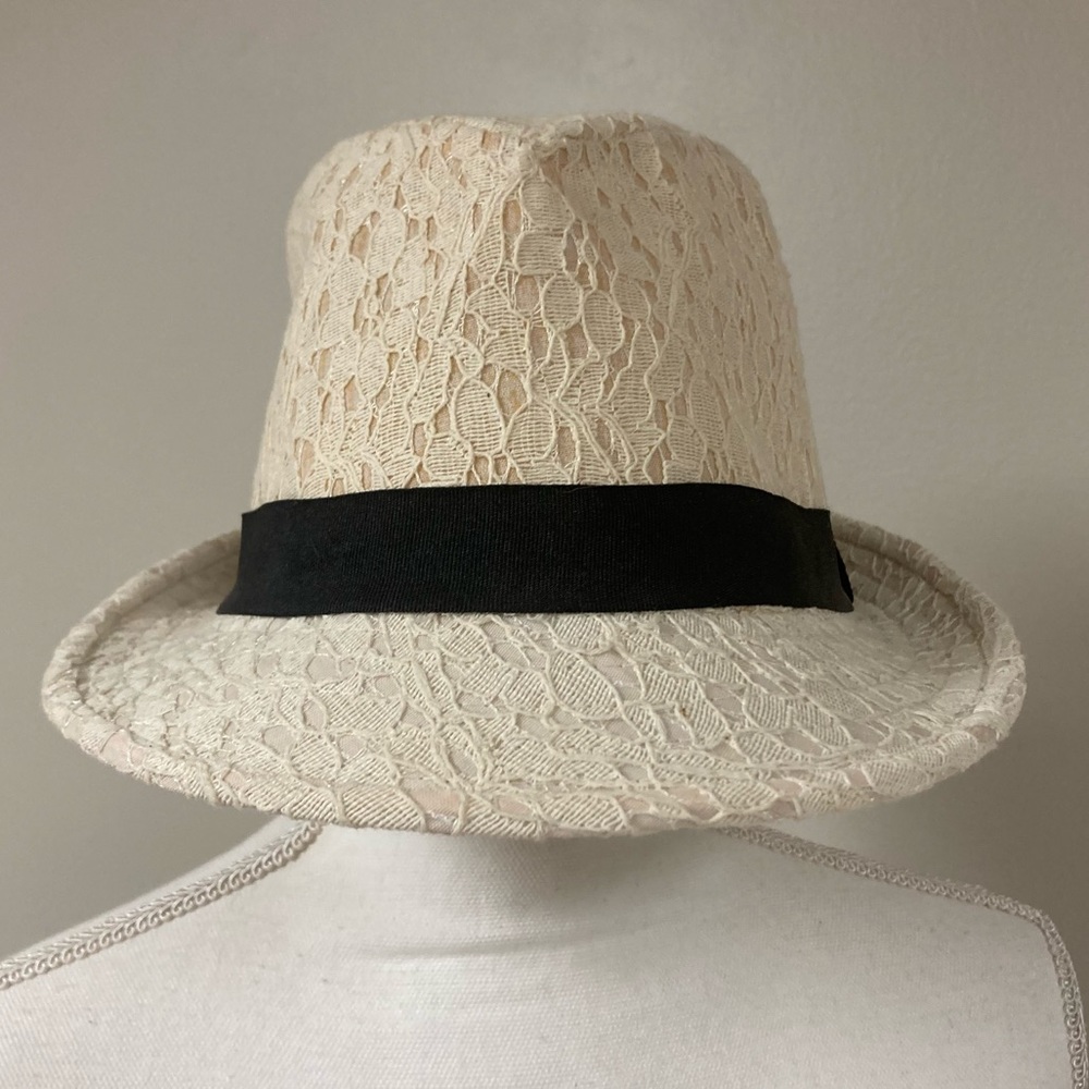 🌿3/$18🌿BLACK POPPY Lace Fedora with Black Ribbon Detail
